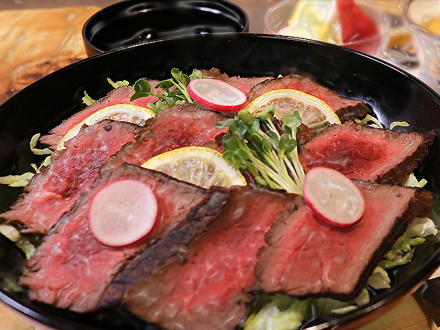 ローストビーフ丼